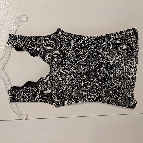 Black and White Paisley Lace Corsette style Tank Top - Picture 3 of 6